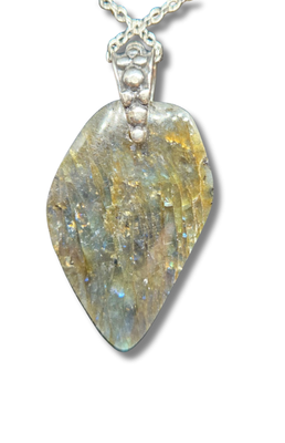 Labradorite Free Form